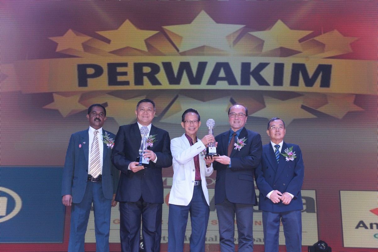 2015.5.15 - PERWAKIM 1st Million Ringgit Producer Award - PERWAKIM